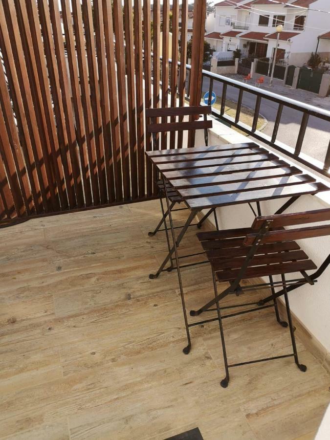 Guilhim Guest House Nazare Exterior photo